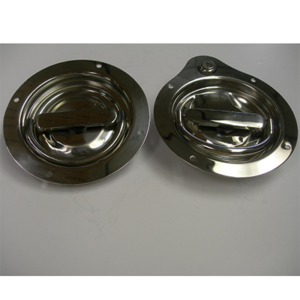 Slamming D-Ring Lock